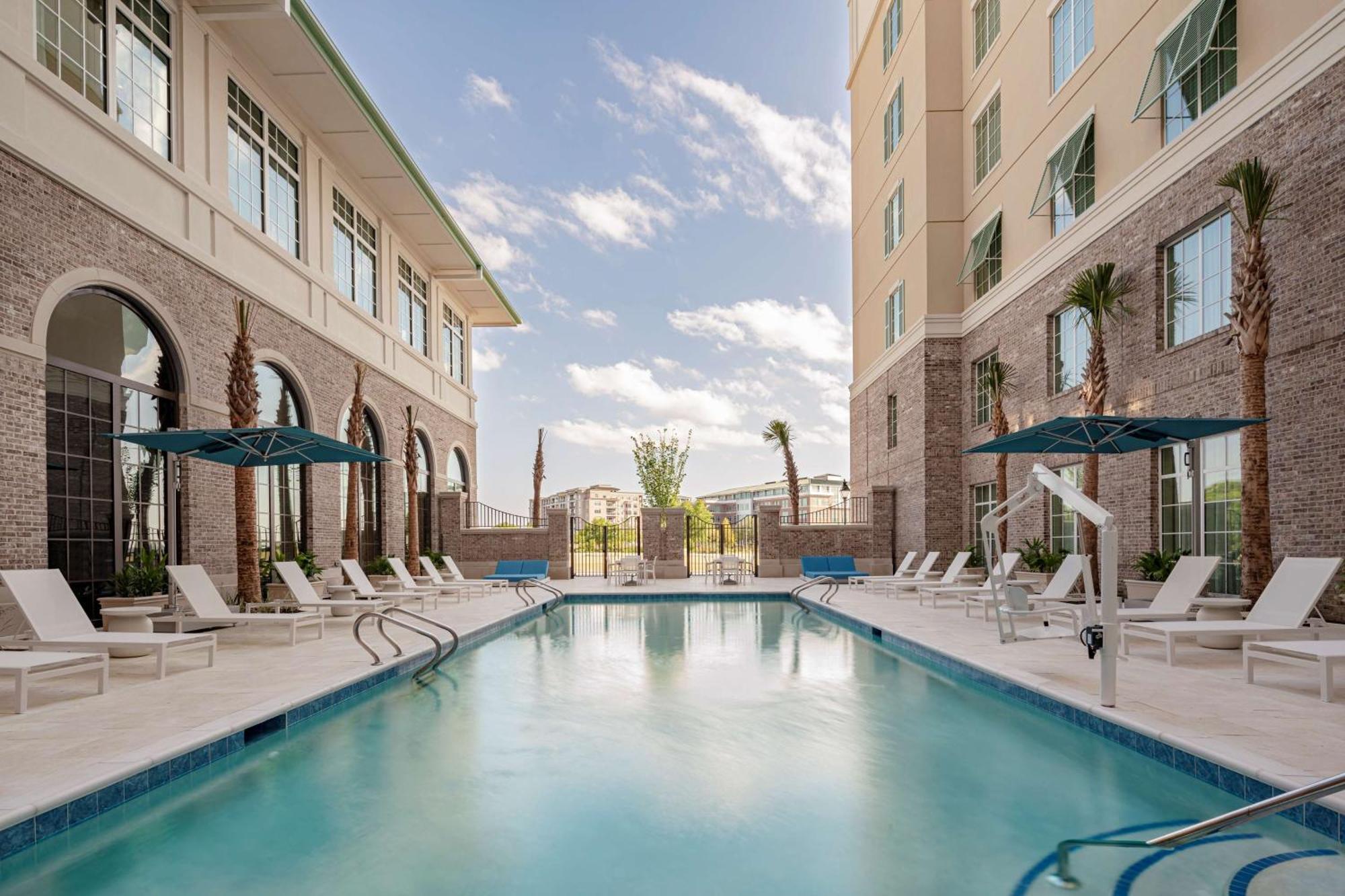 מאונט פלזנט Embassy Suites By Hilton Charleston Harbor Mt. Pleasant מראה חיצוני תמונה